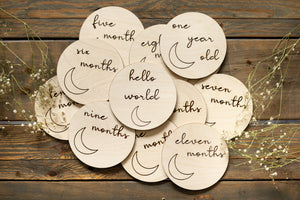 Moon - Wooden Monthly Milestone Discs - English